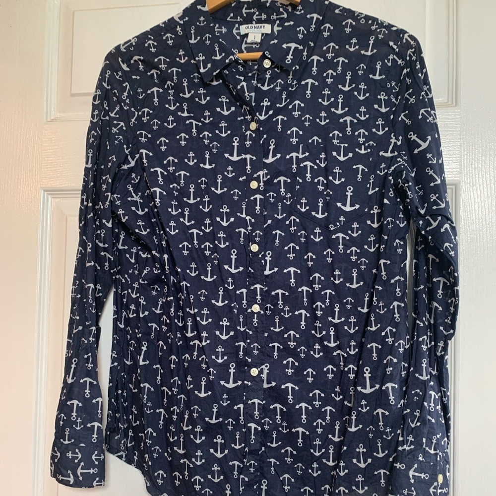 Button down shirt, size large, blue with white anchors